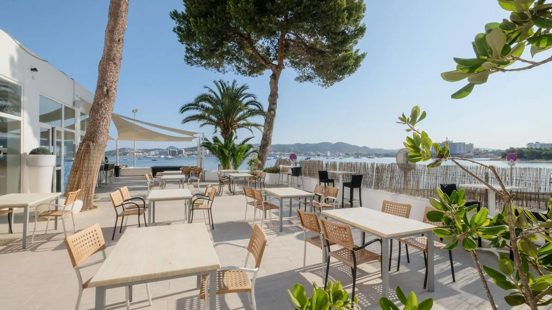 Azuline Hoteles Mar Amantis & II San Antonio  Španělsko